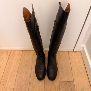 Over the knee La Canadienne waterproof boots